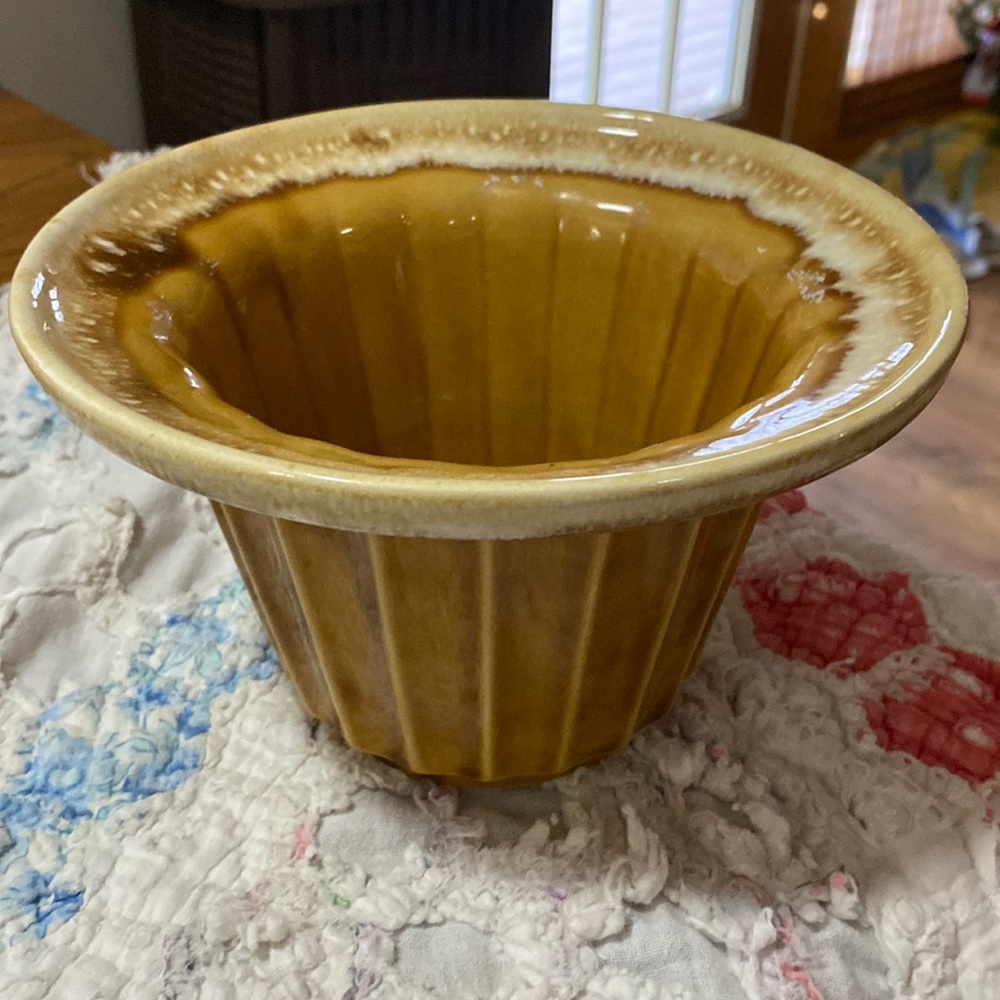 Pottery planter